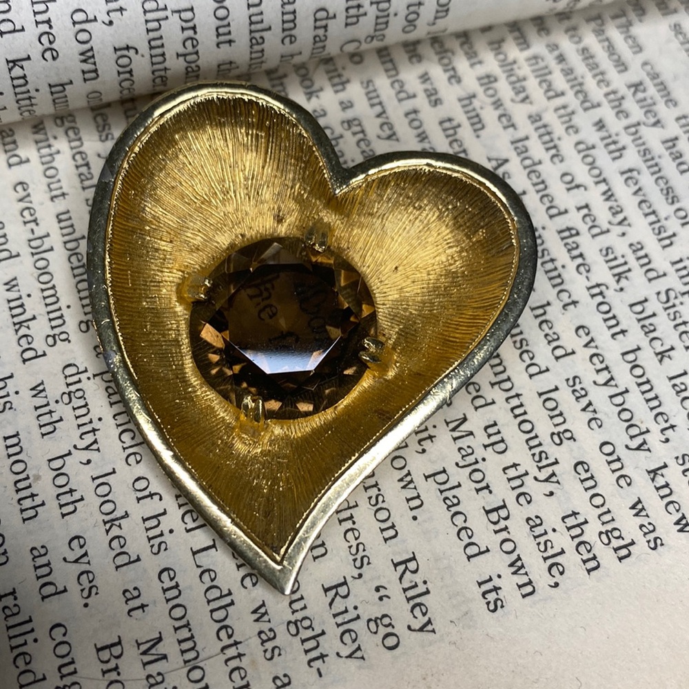 Vintage Heart Pin Brooch - Signed Hattie Carnegie